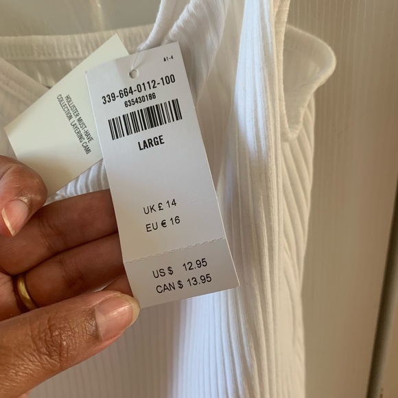 Top - Picture 2 of 3